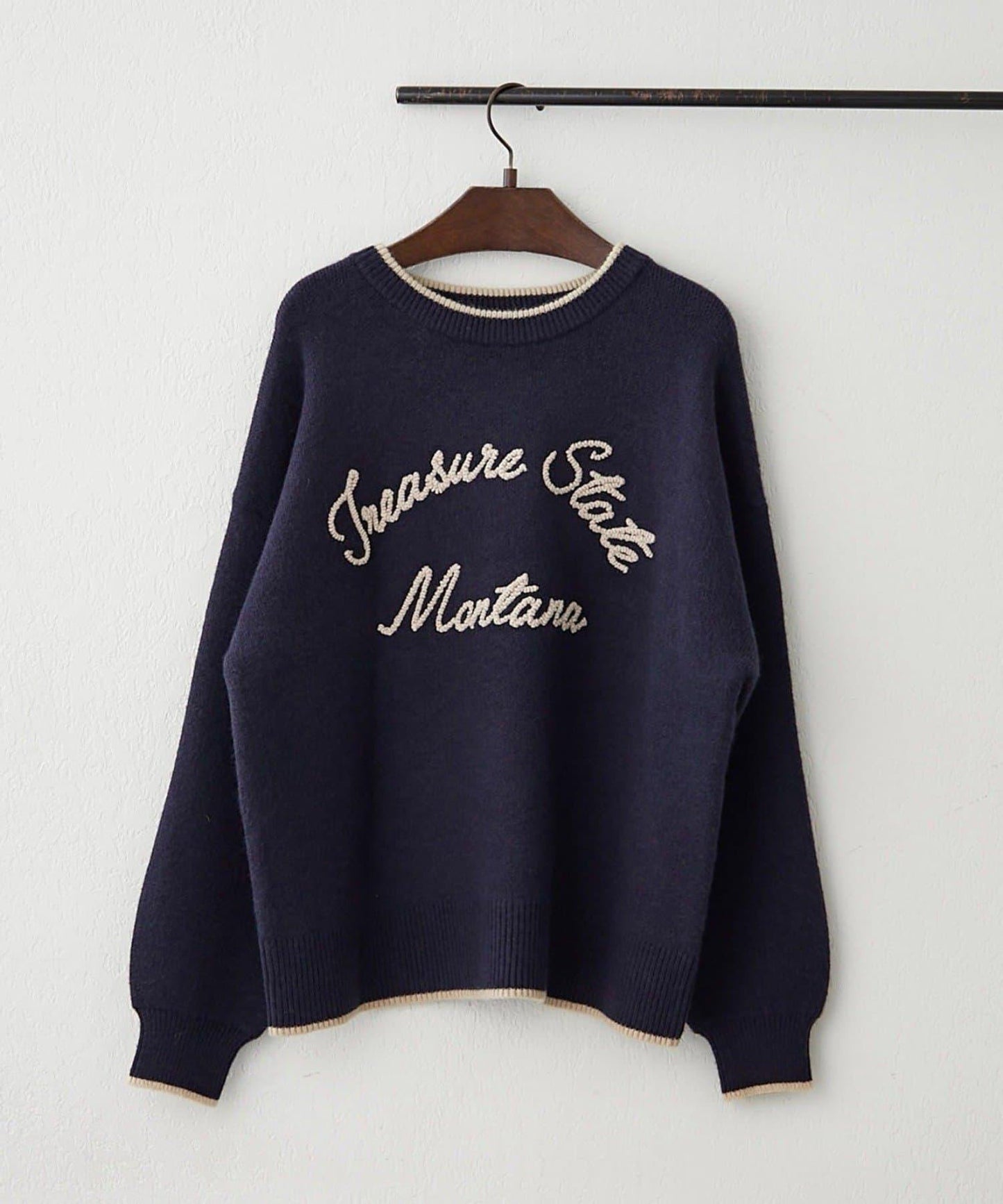 【NAO】繡花字母標誌套頭衫