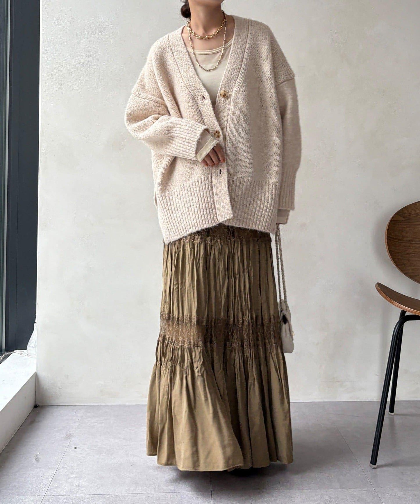 寬鬆版型V領針織開衫