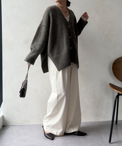 寬鬆版型V領針織開衫