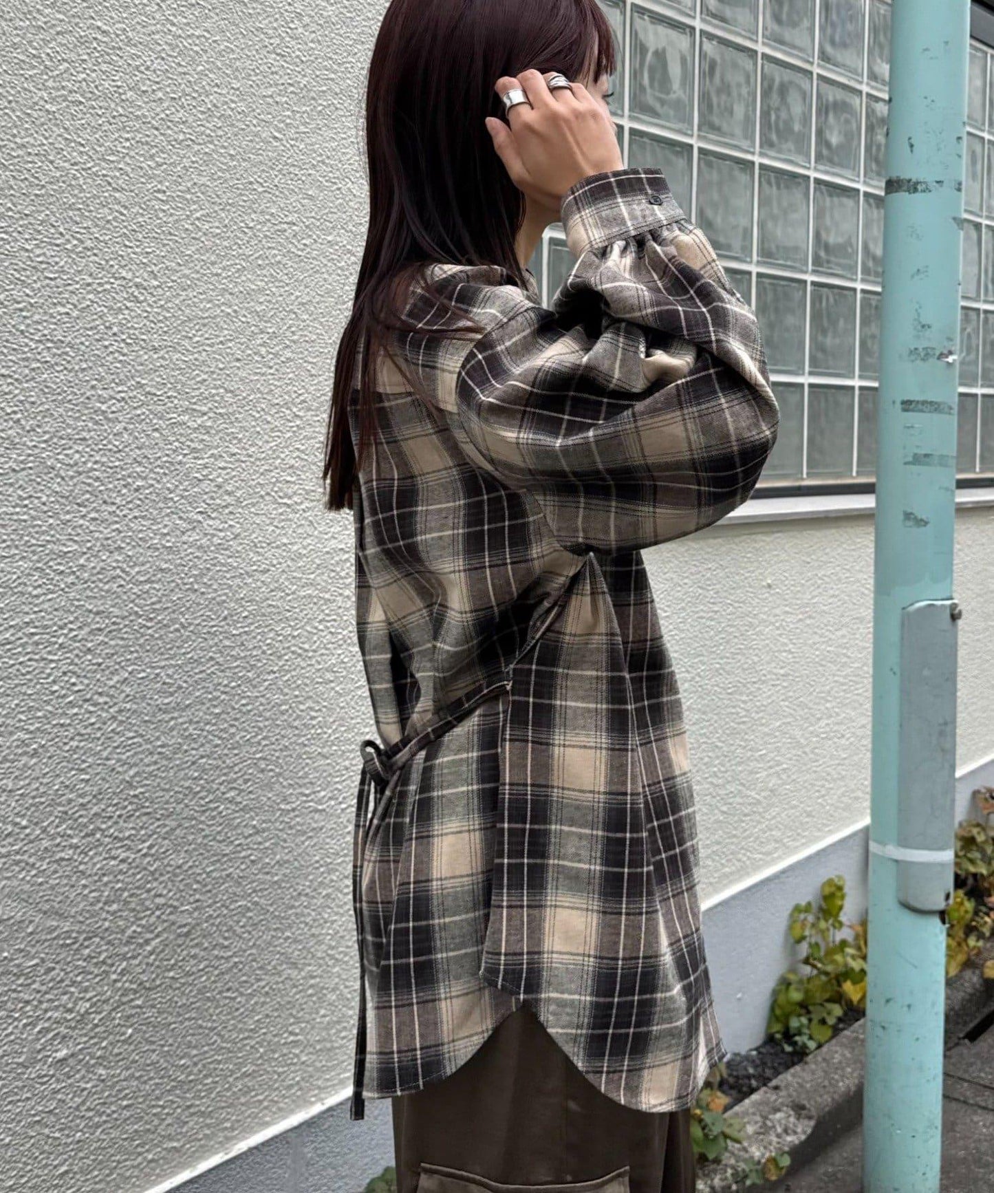 收腰格紋寬鬆襯衫