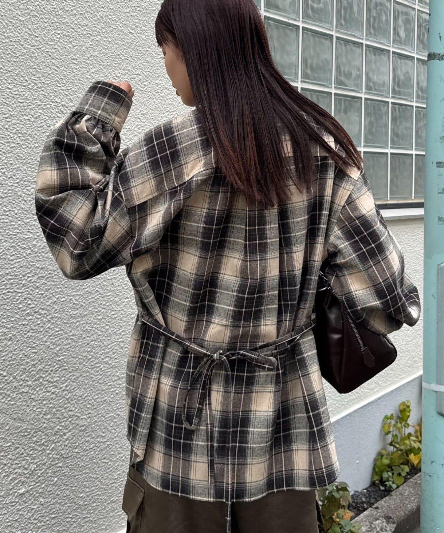 收腰格紋寬鬆襯衫