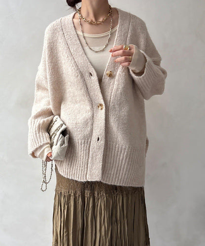 寬鬆版型V領針織開衫