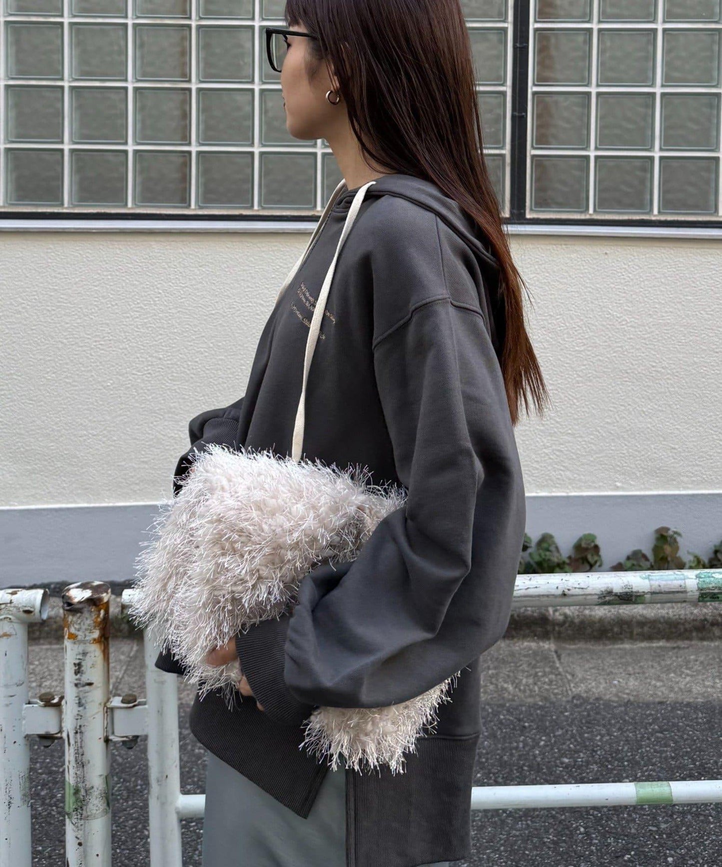 單點logo刺繡連帽衛衣