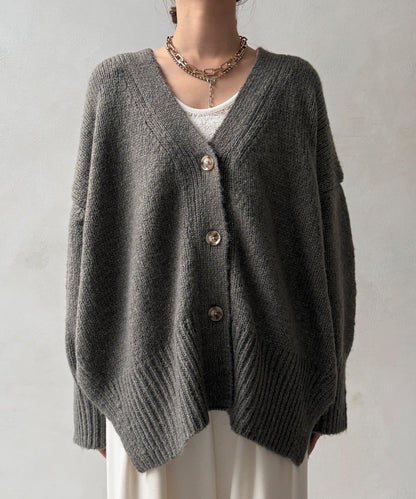 寬鬆版型V領針織開衫