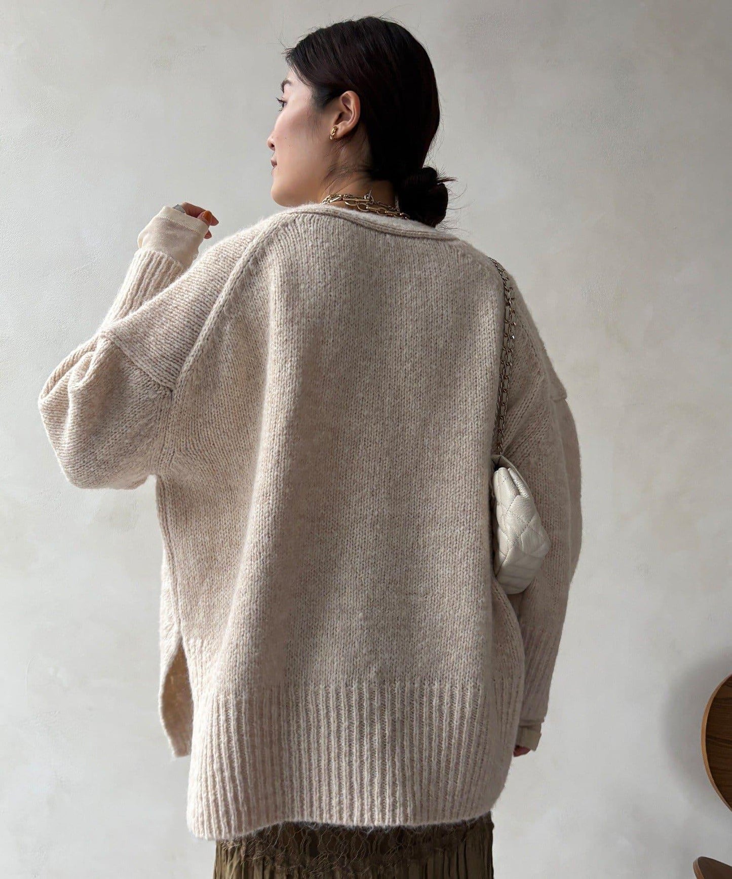 寬鬆版型V領針織開衫