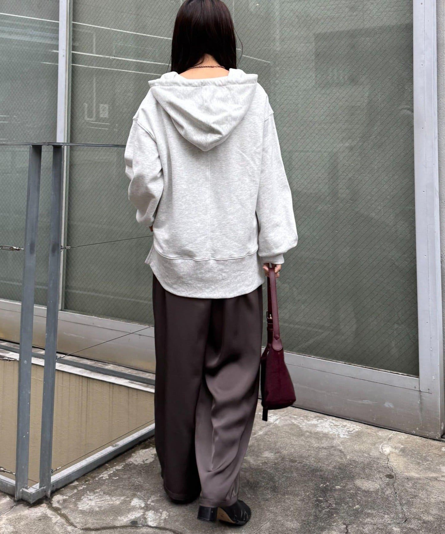 單點logo刺繡連帽衛衣