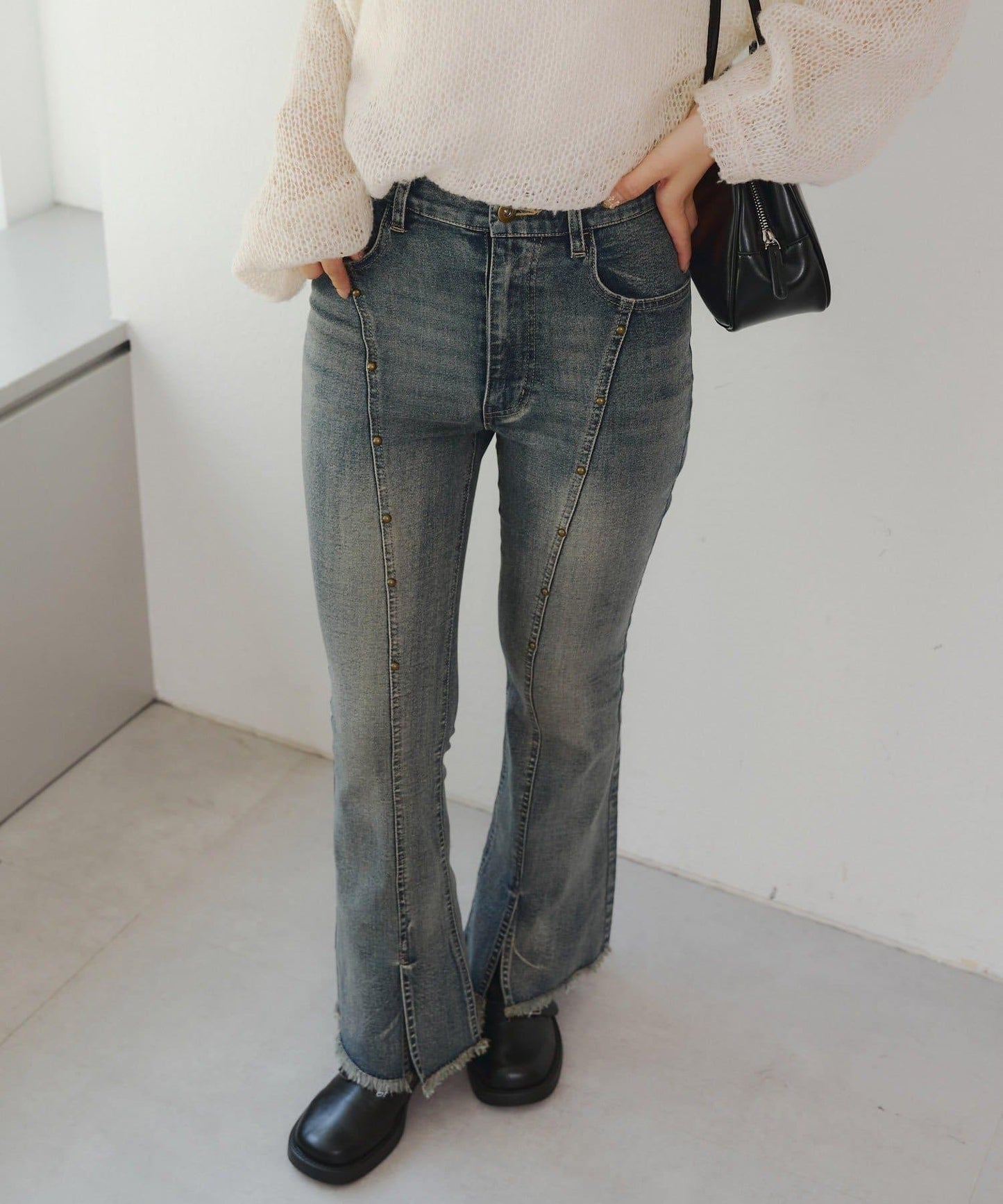 【2尺碼可選】鉚釘微喇牛仔褲