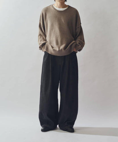 硬挺直筒牛仔褲