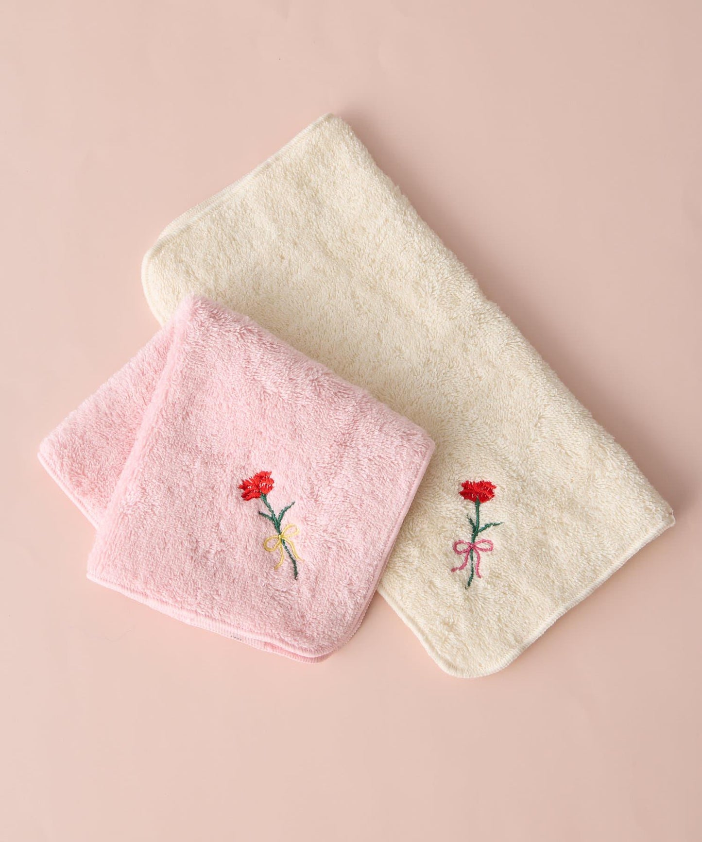 康乃馨刺繡毛巾手帕