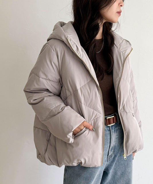 柔軟交叉羽絨大衣