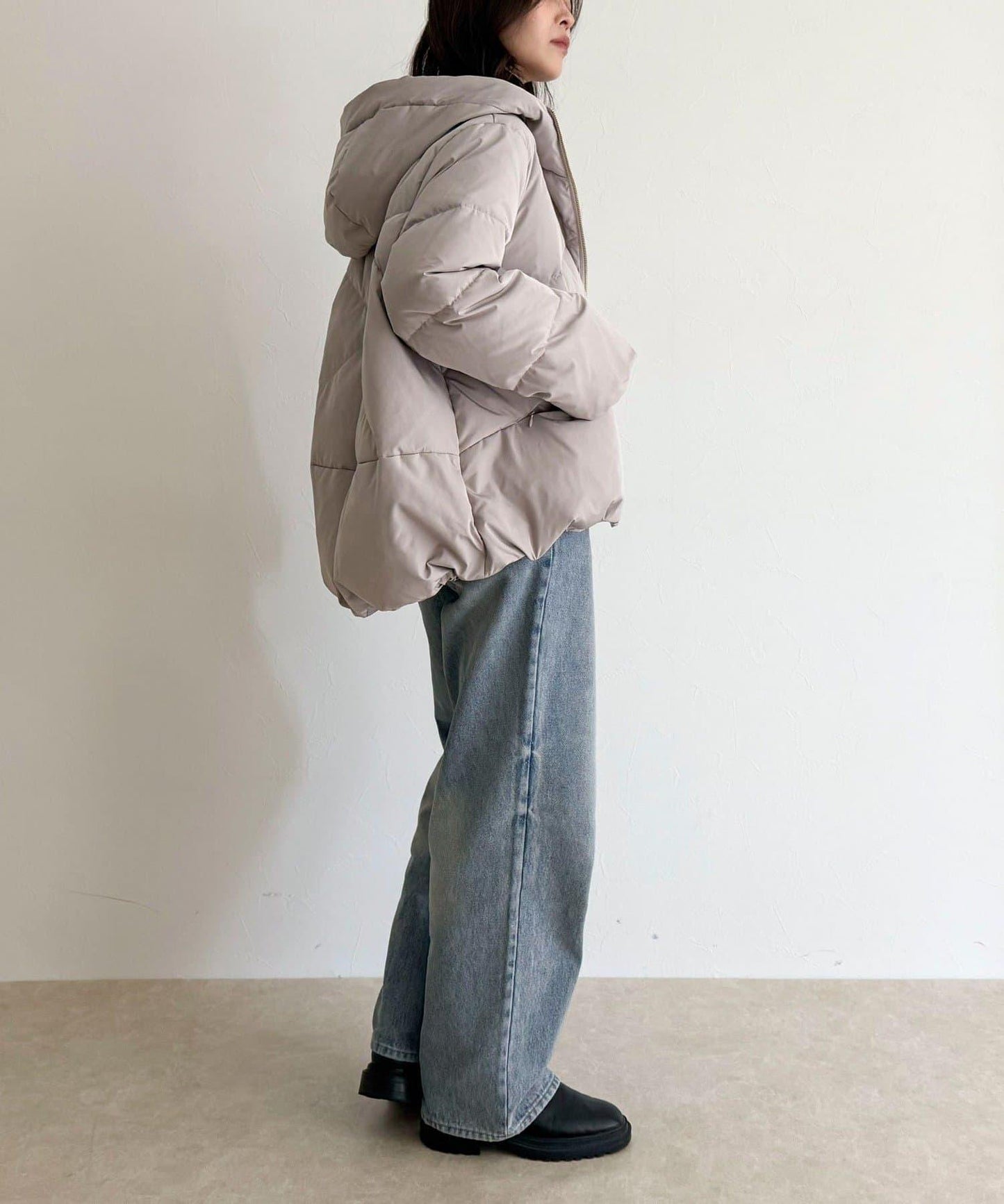 柔軟交叉羽絨大衣