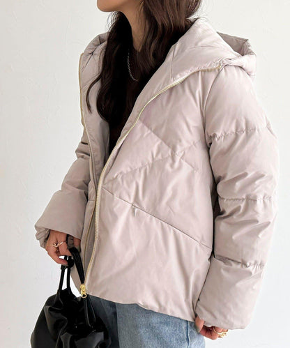 柔軟交叉羽絨大衣