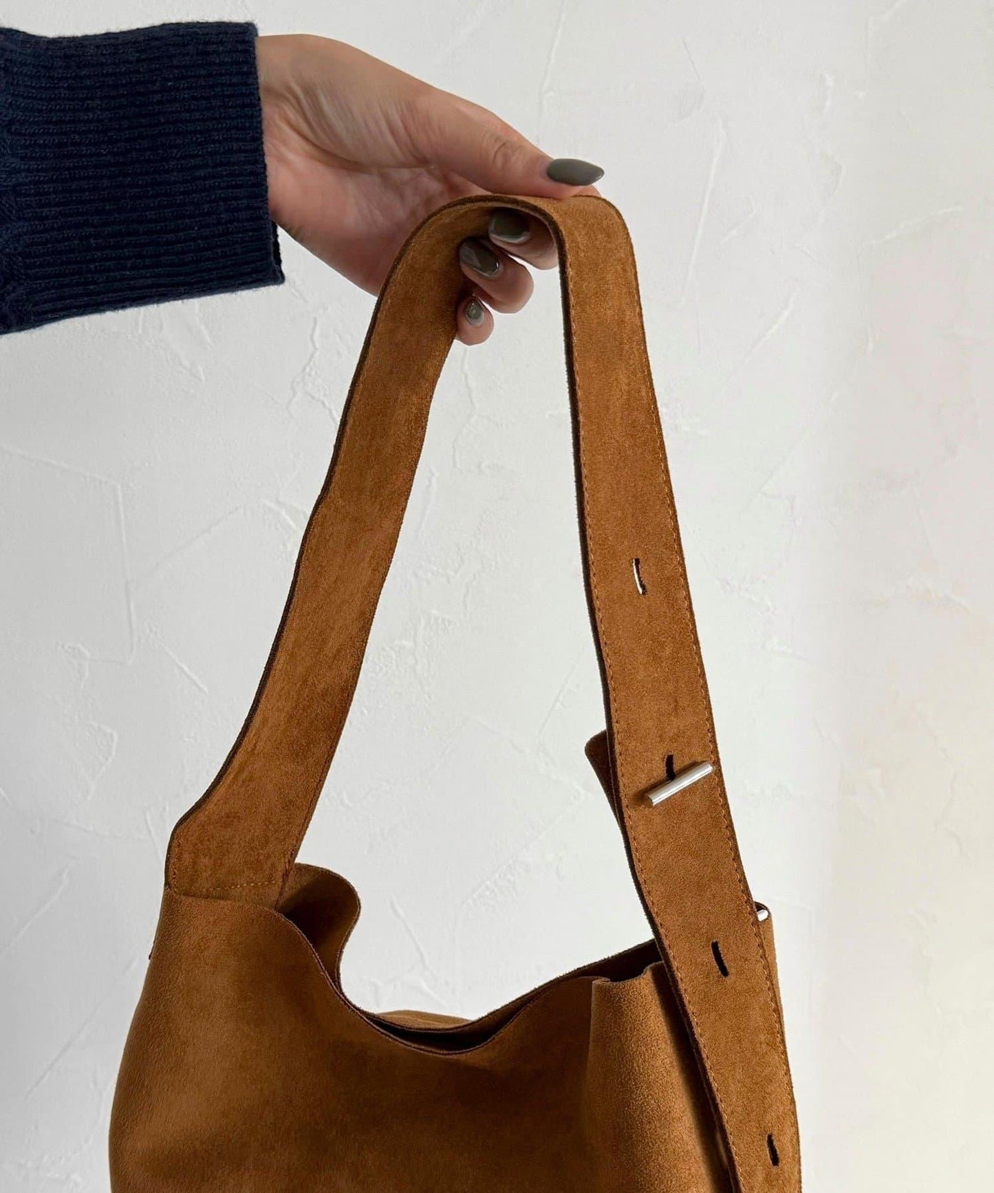 仿麂皮可調節單肩包