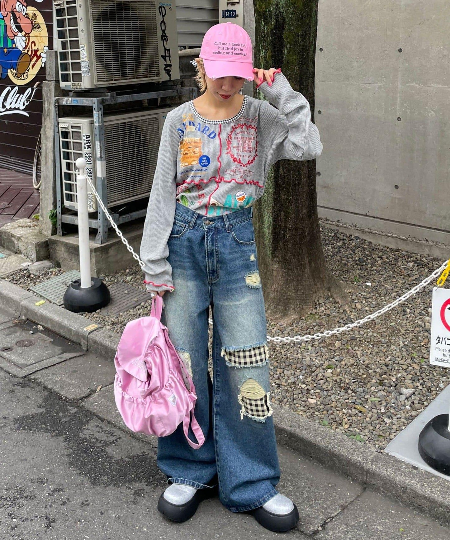 【HELLO.SANFRANCISCO/ハローサンフランシスコ】標誌刺繡緞面雙肩包