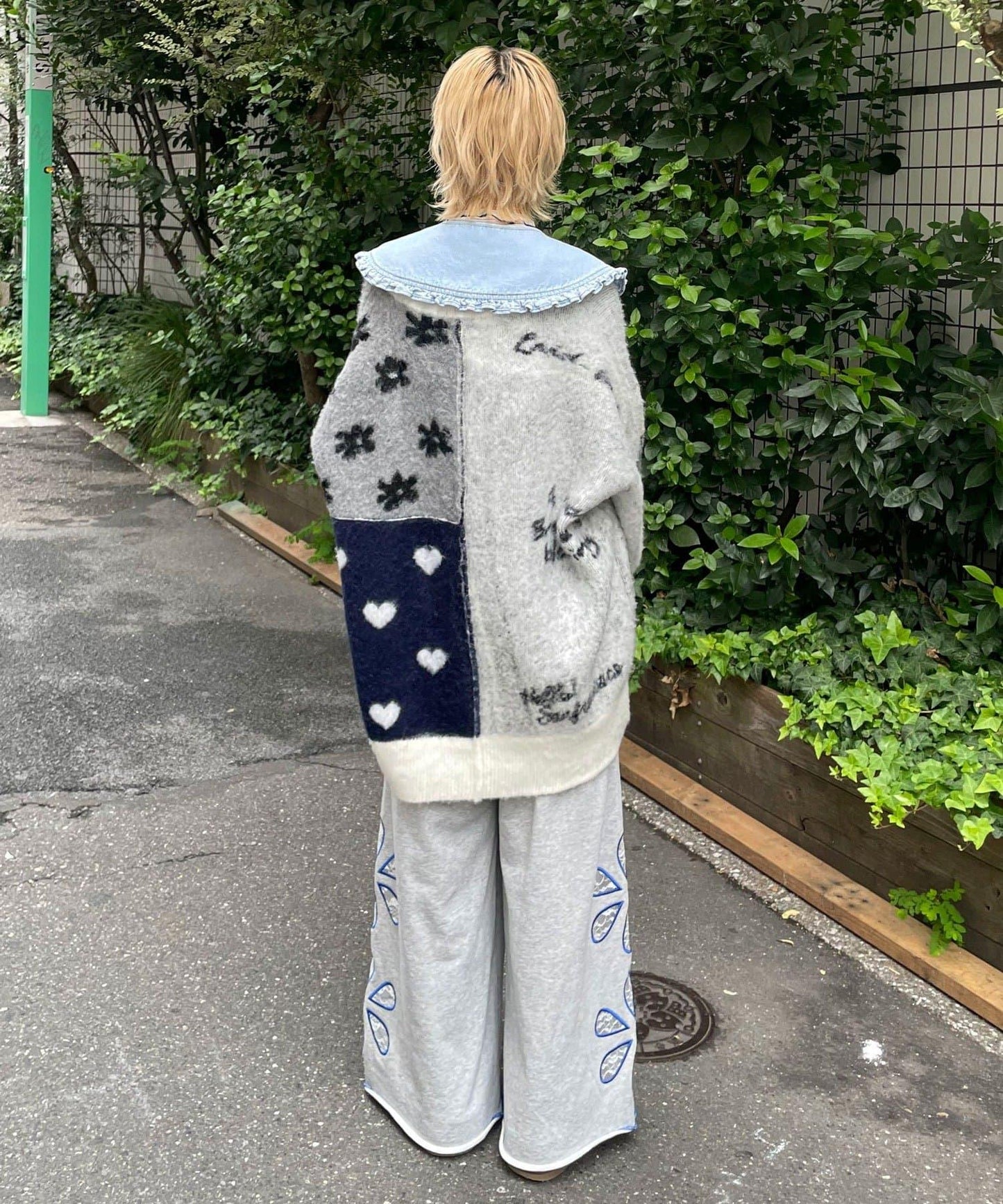 【HELLO.SANFRANCISCO/ハローサンフランシスコ】花卉剪裁寬鬆衛褲