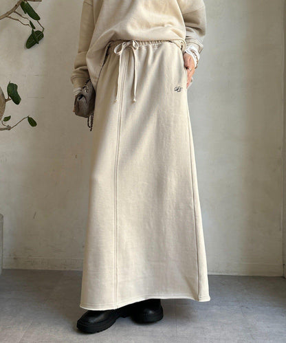 加絨DD刺繡半身裙