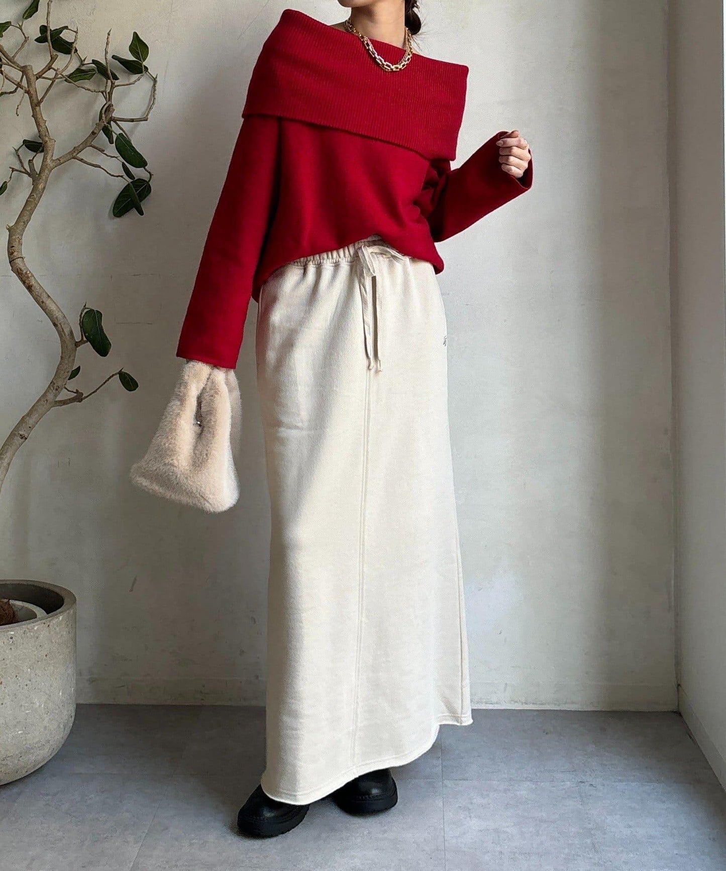 加絨DD刺繡半身裙