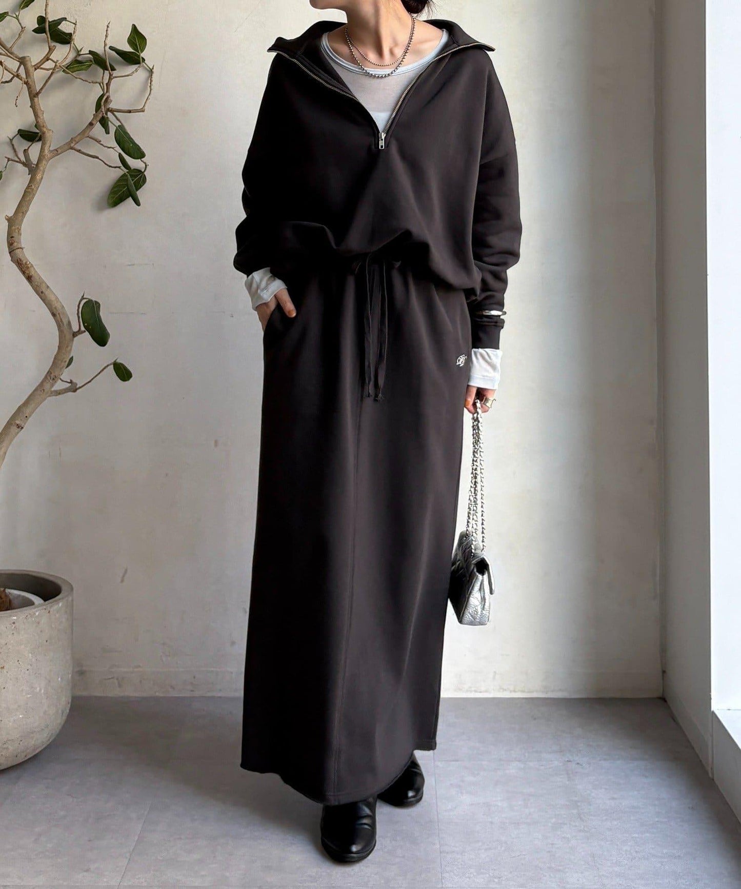 加絨DD刺繡半身裙