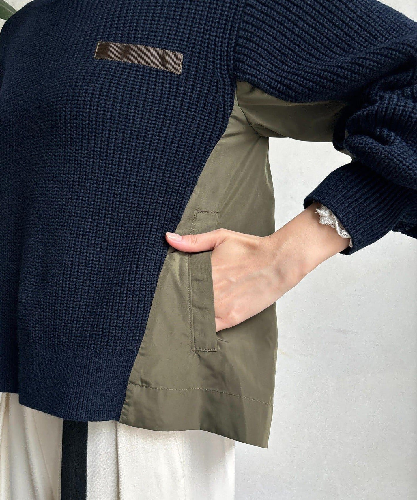 軍風拼接針織衫