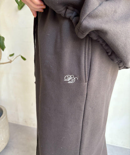 加絨DD刺繡半身裙