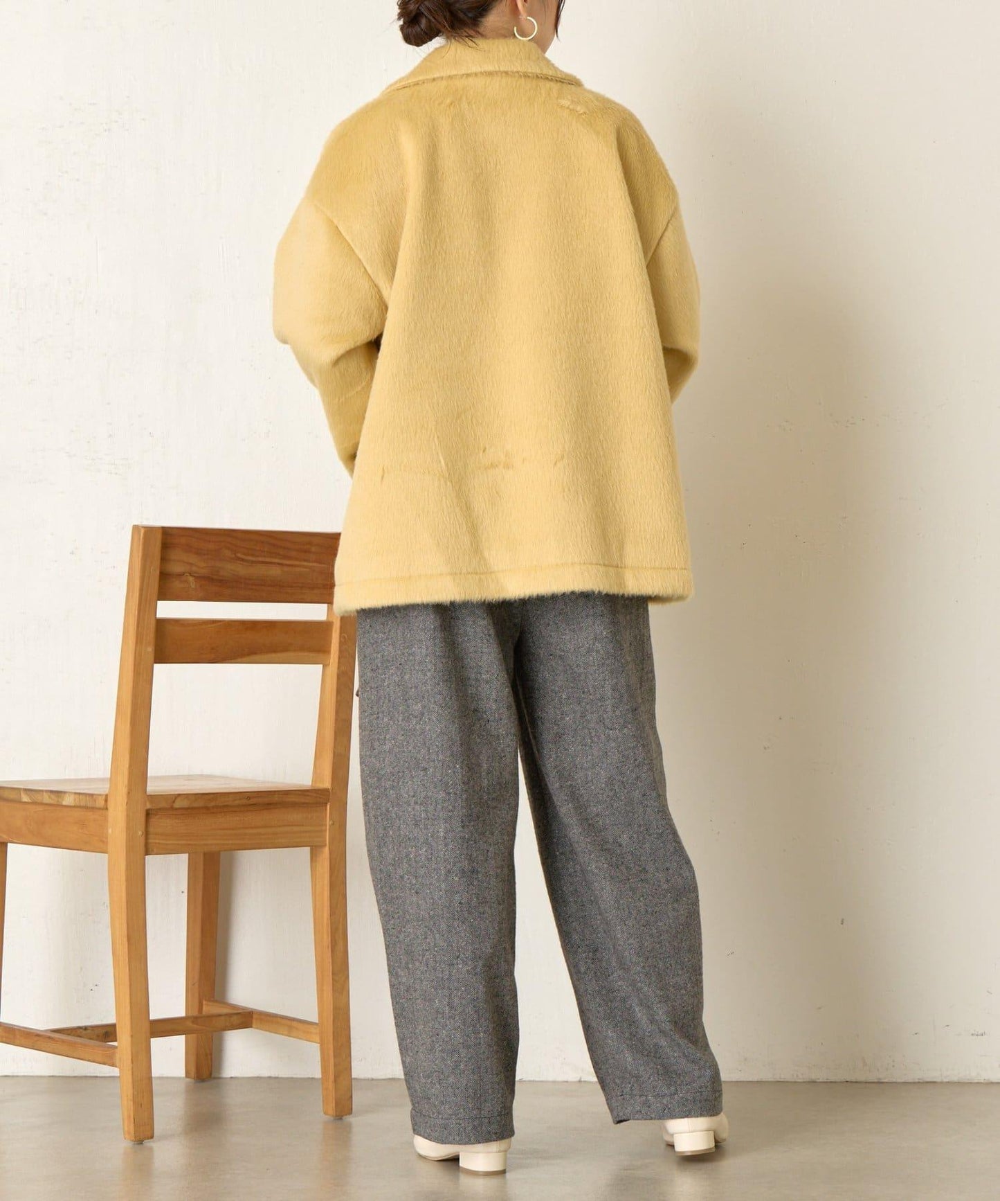 西裝領長毛呢大衣