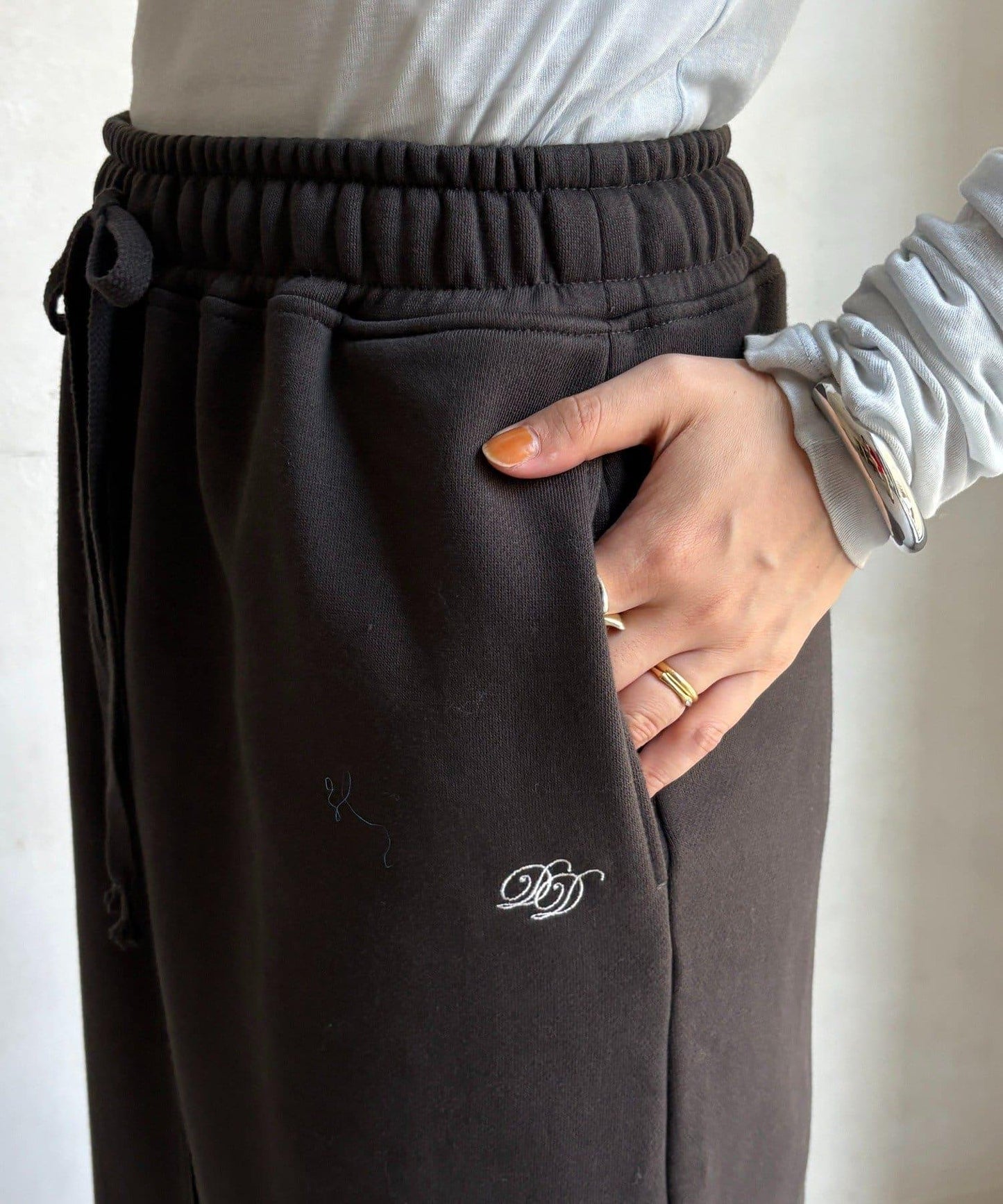 加絨DD刺繡半身裙