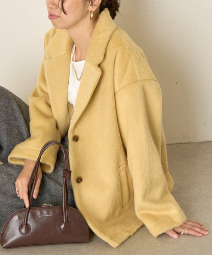 西裝領長毛呢大衣