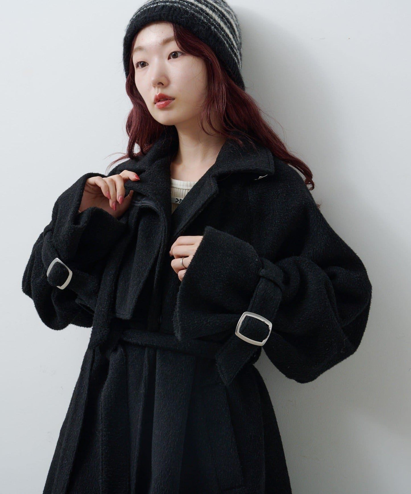 高領喇叭袖大衣