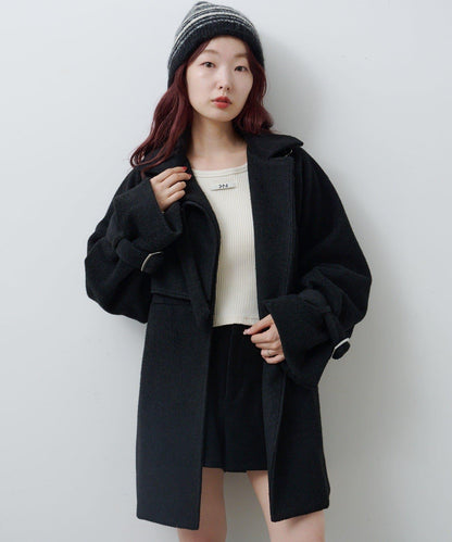 高領喇叭袖大衣