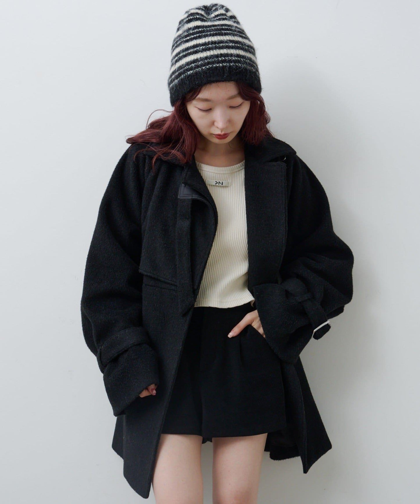 高領喇叭袖大衣