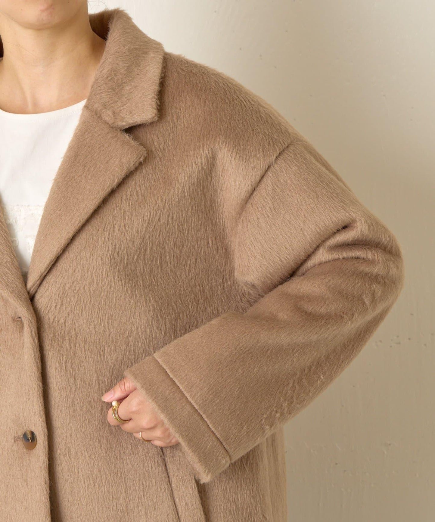 西裝領長毛呢大衣