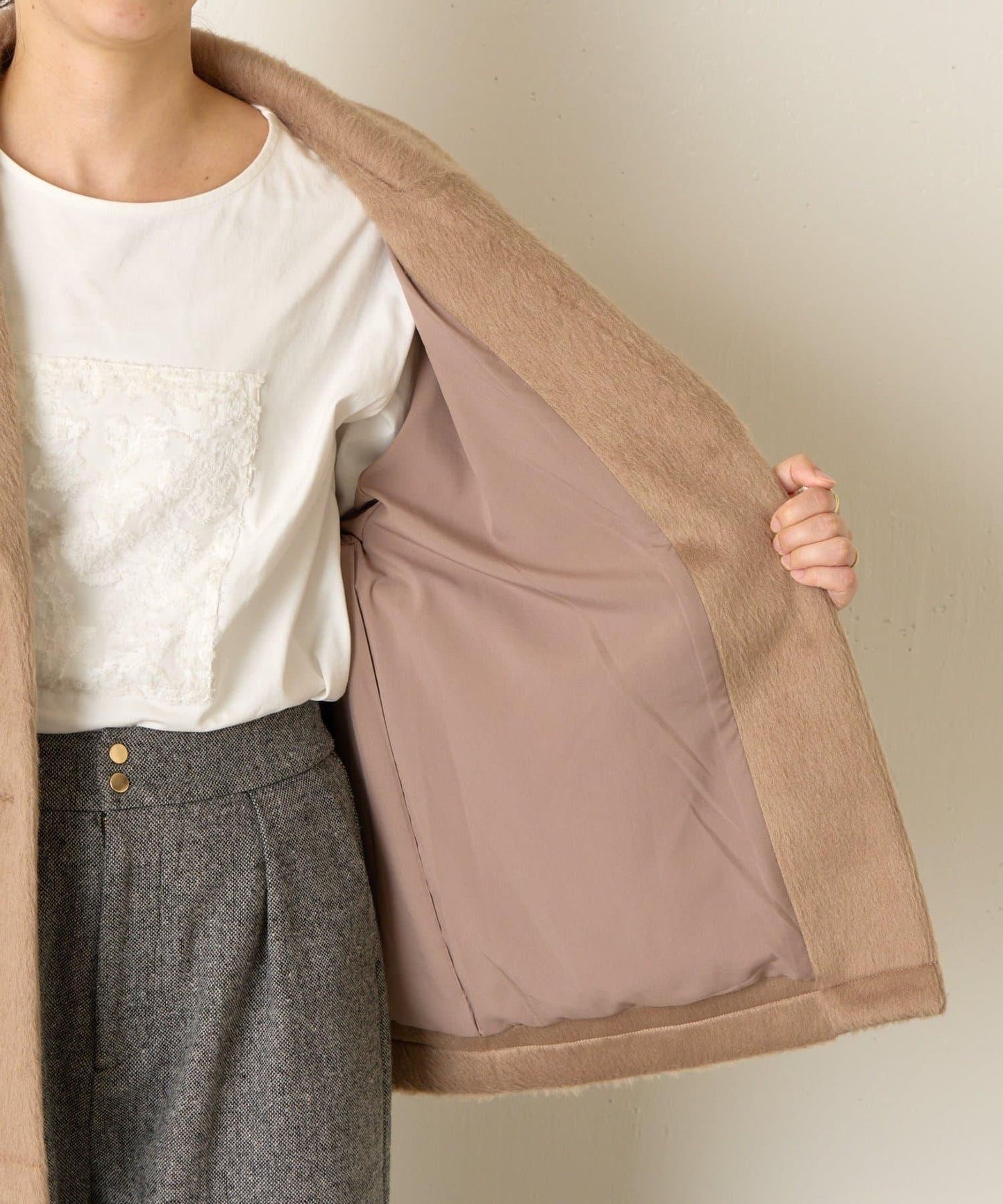 西裝領長毛呢大衣