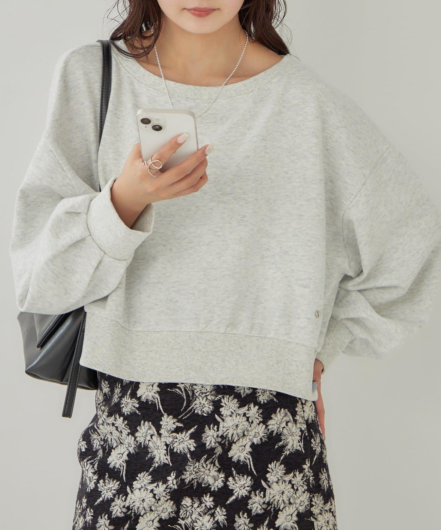 泡泡袖短款衛衣