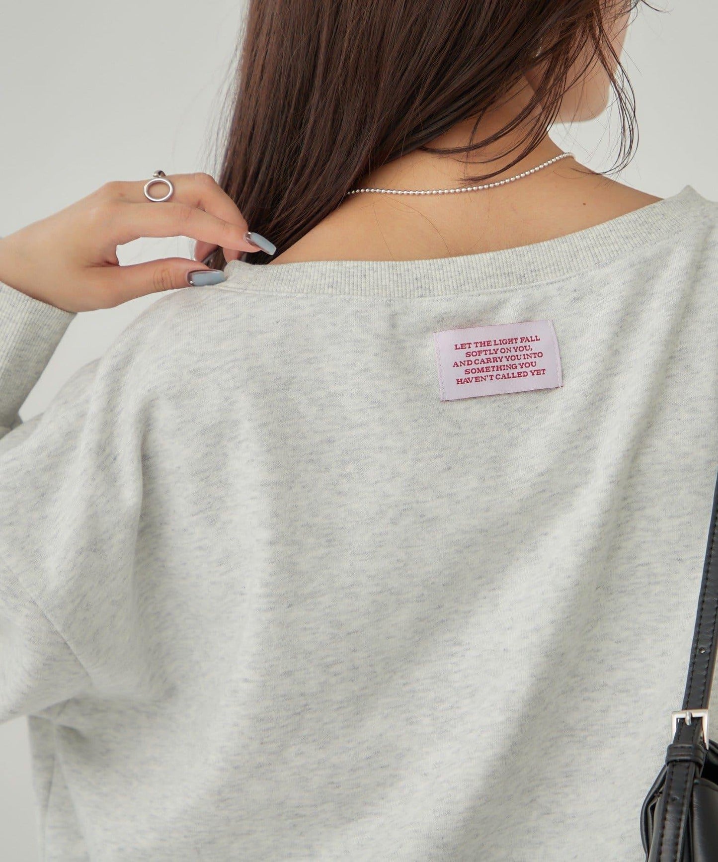 泡泡袖短款衛衣