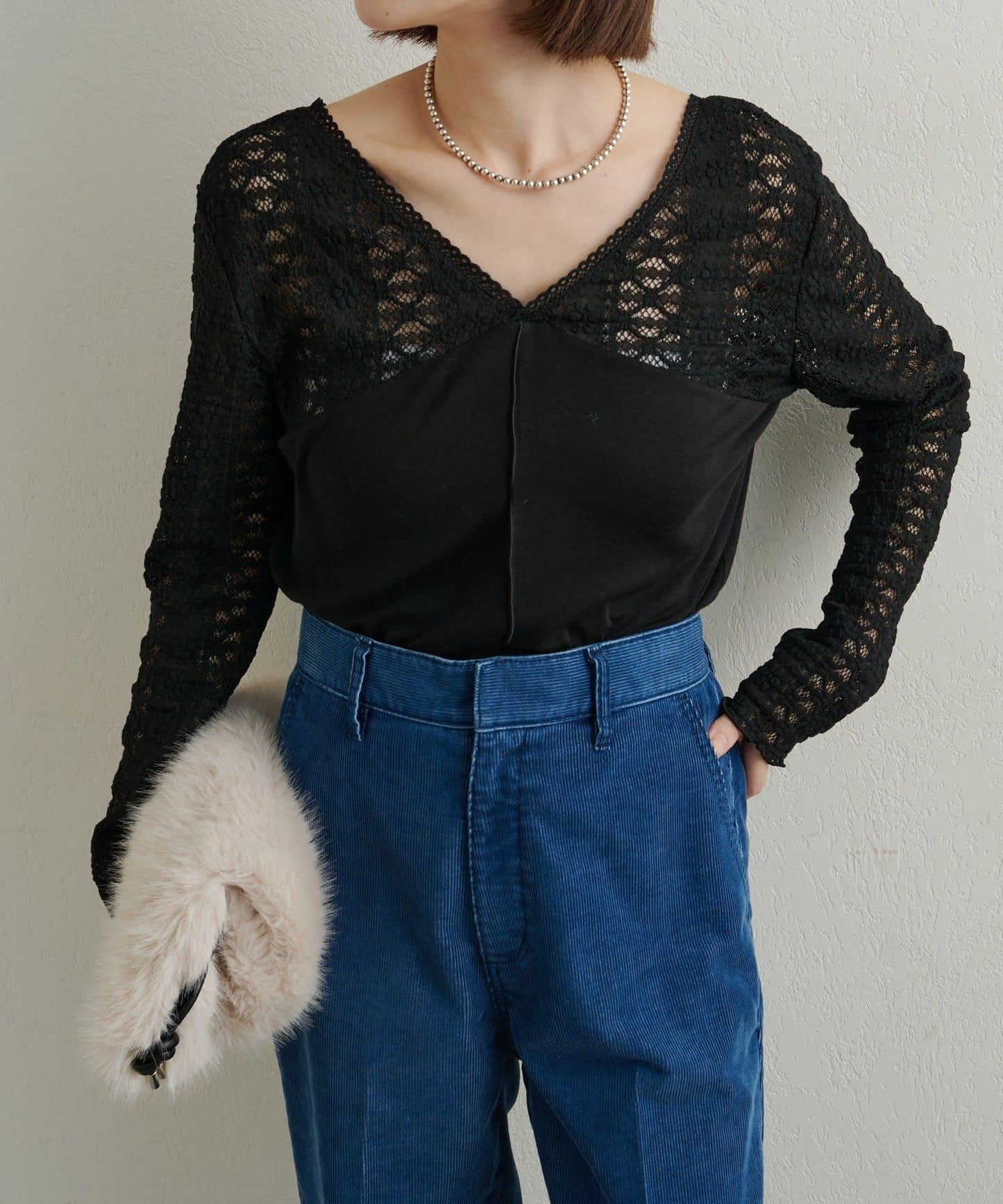 蕾絲拼接針織衫