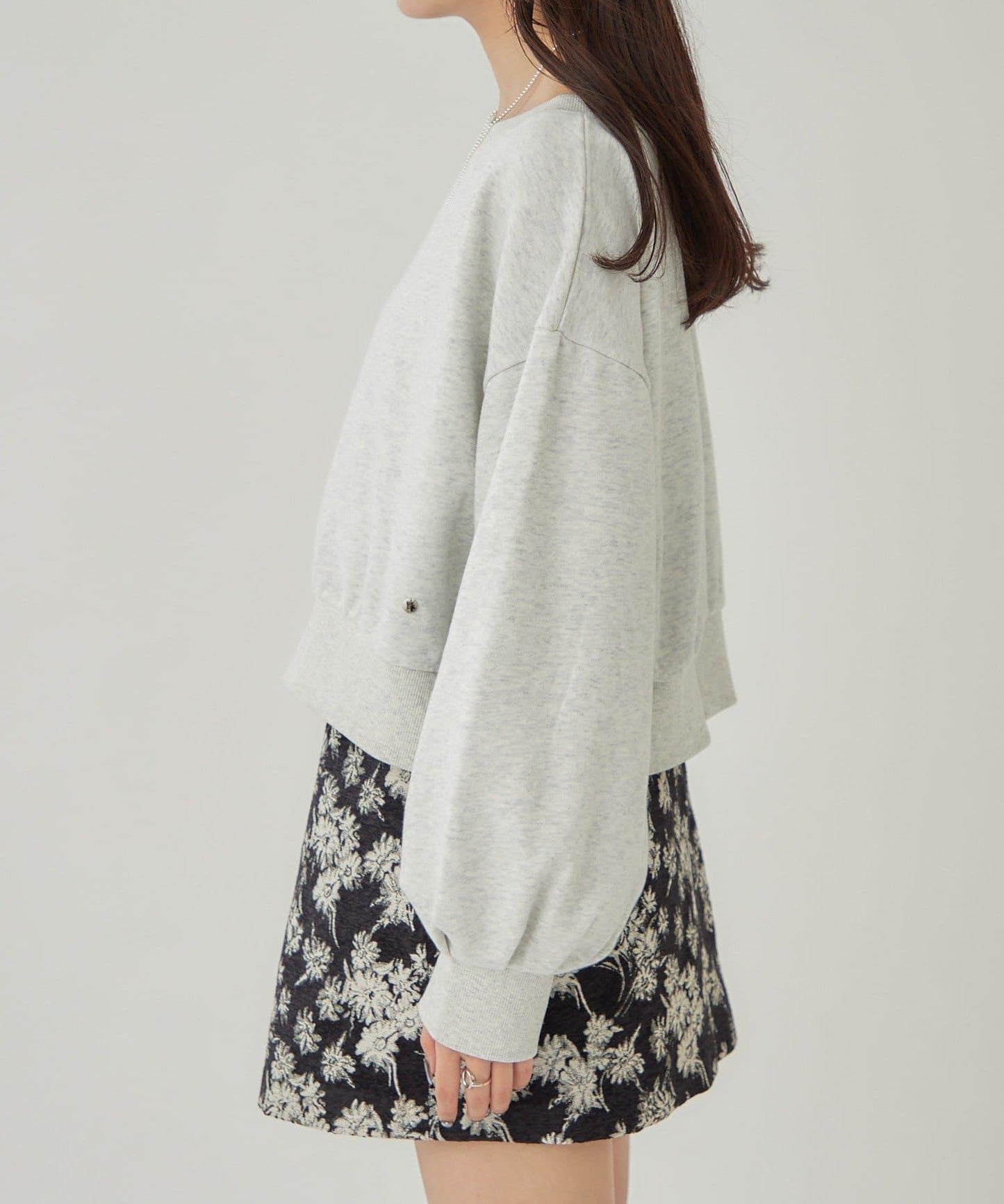 泡泡袖短款衛衣