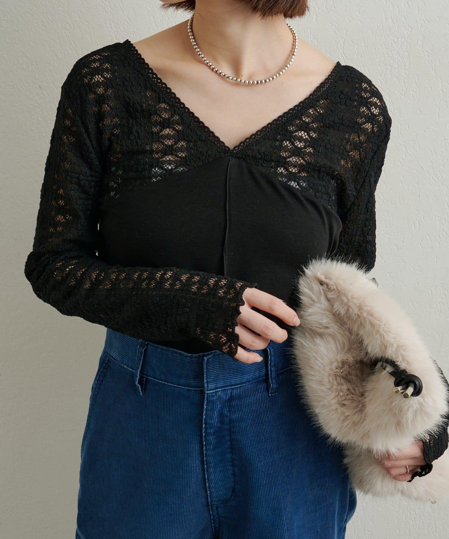 蕾絲拼接針織衫