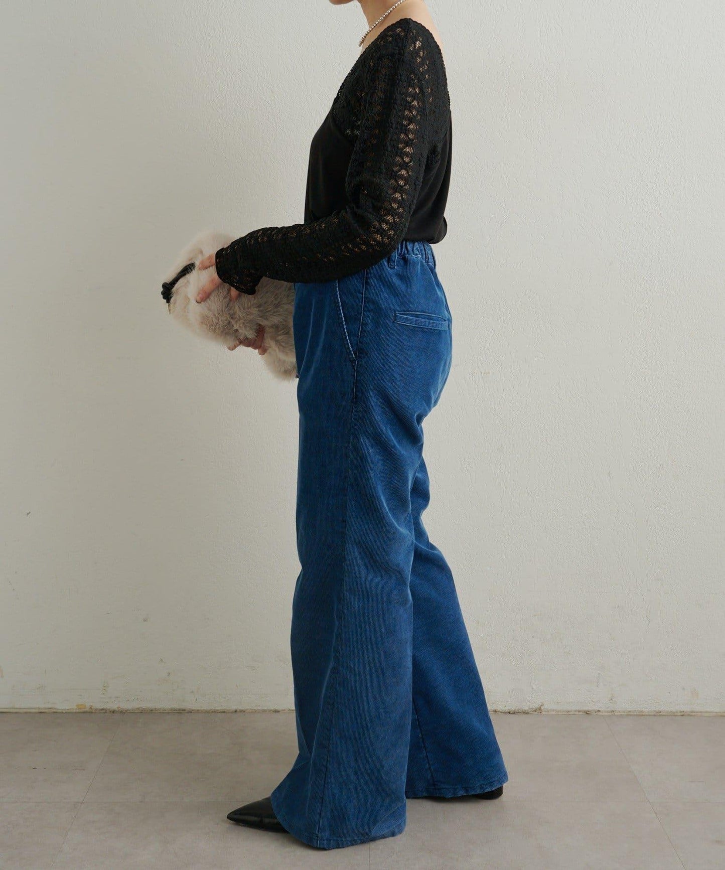 蕾絲拼接針織衫