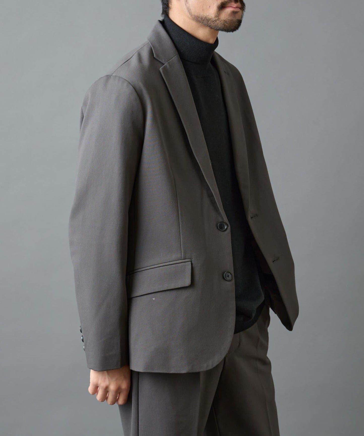 背部褶皺羊毛西裝外套