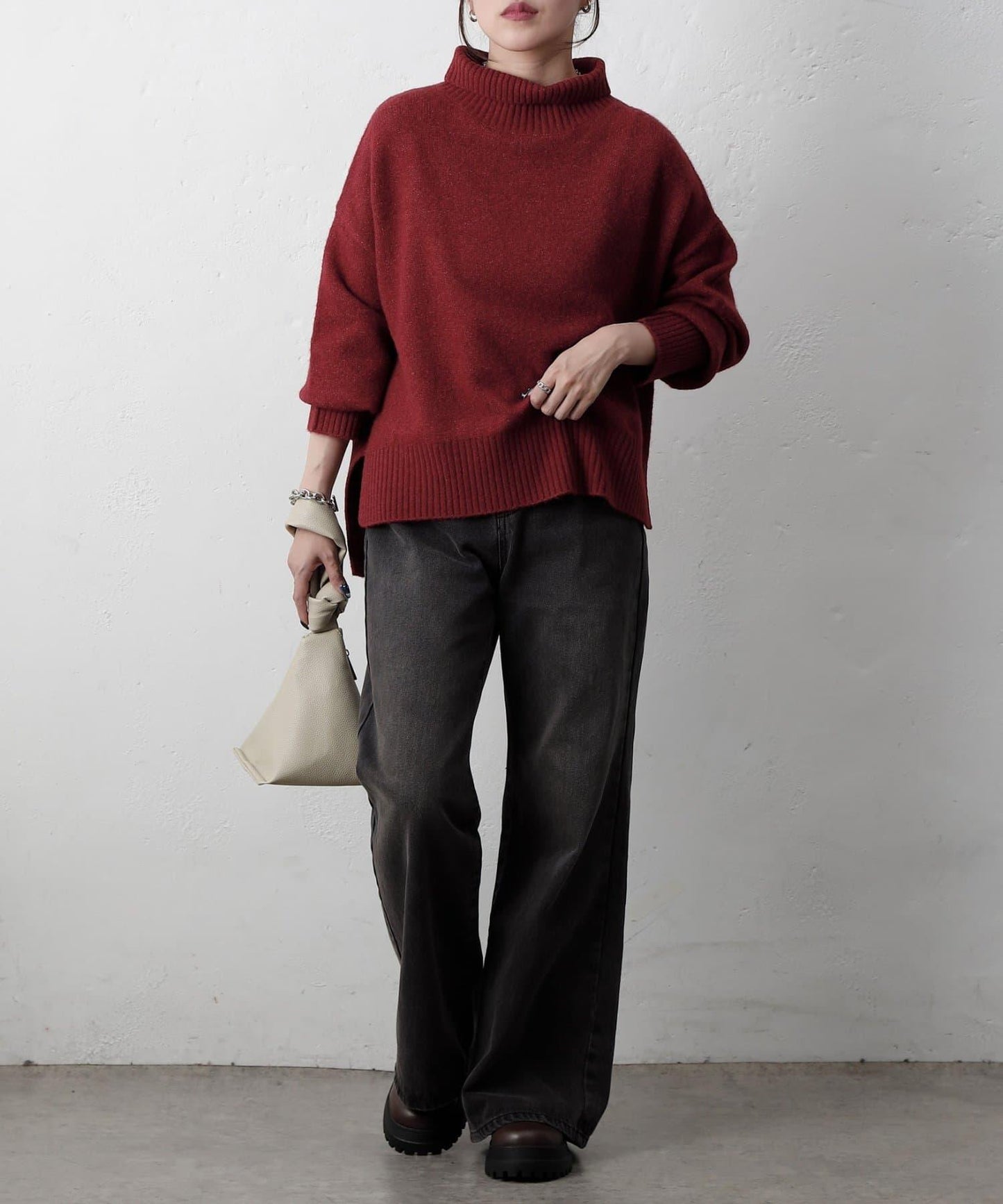 柔軟高領針織衫