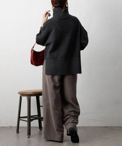 柔軟高領針織衫