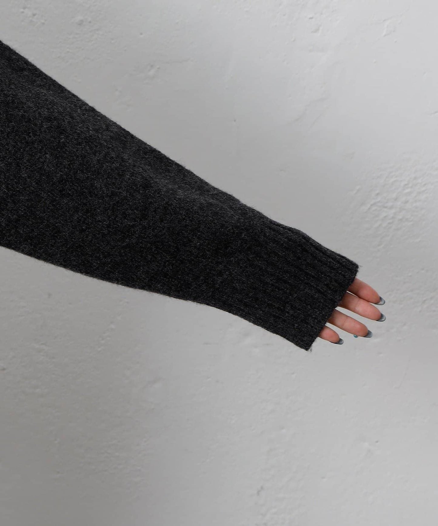 柔軟高領針織衫