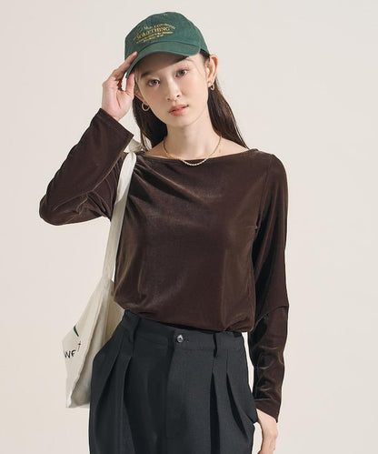 天鵝絨運動衫船領上衣