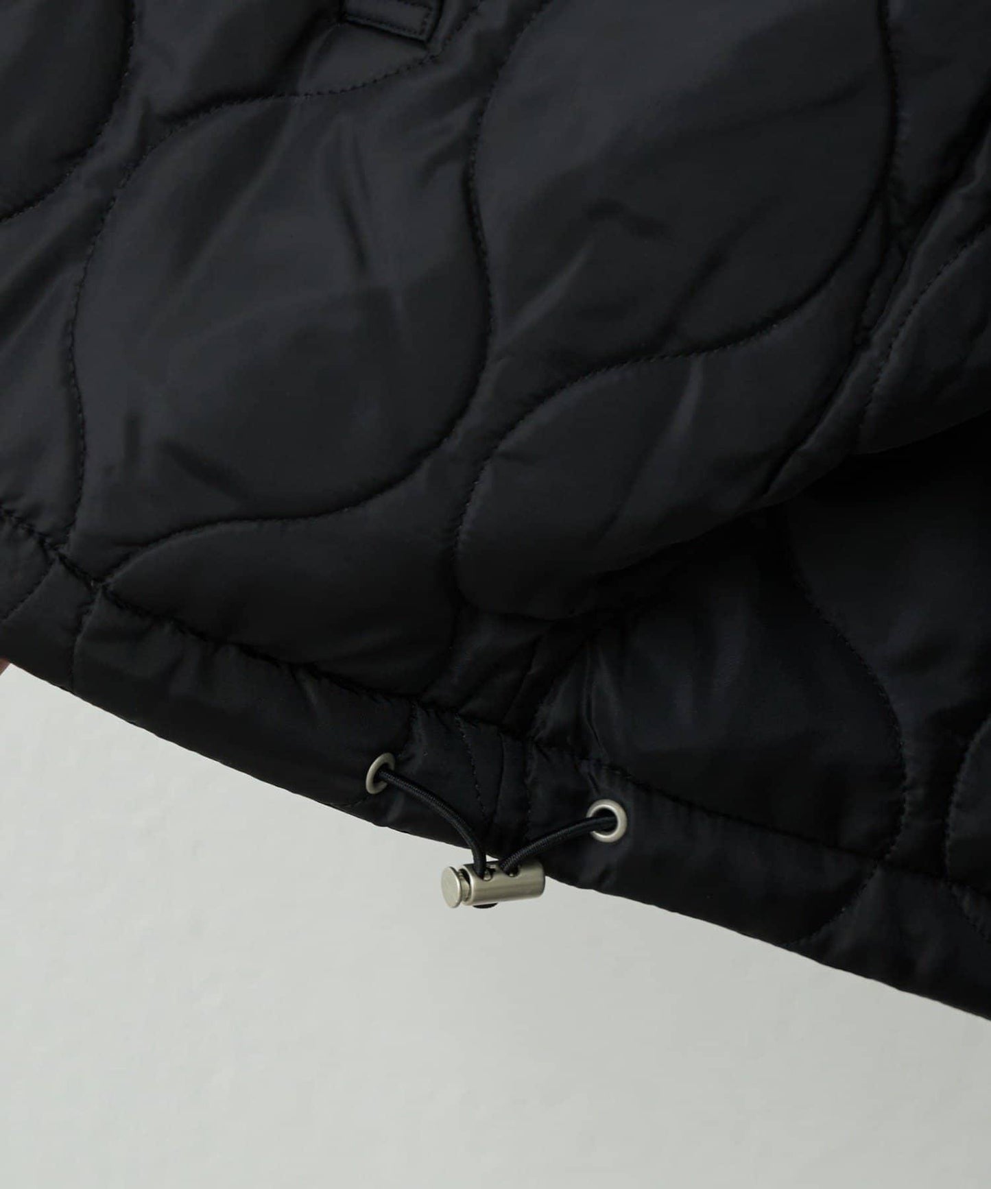 可多種搭配穿著的可雙面穿立領羽絨外套