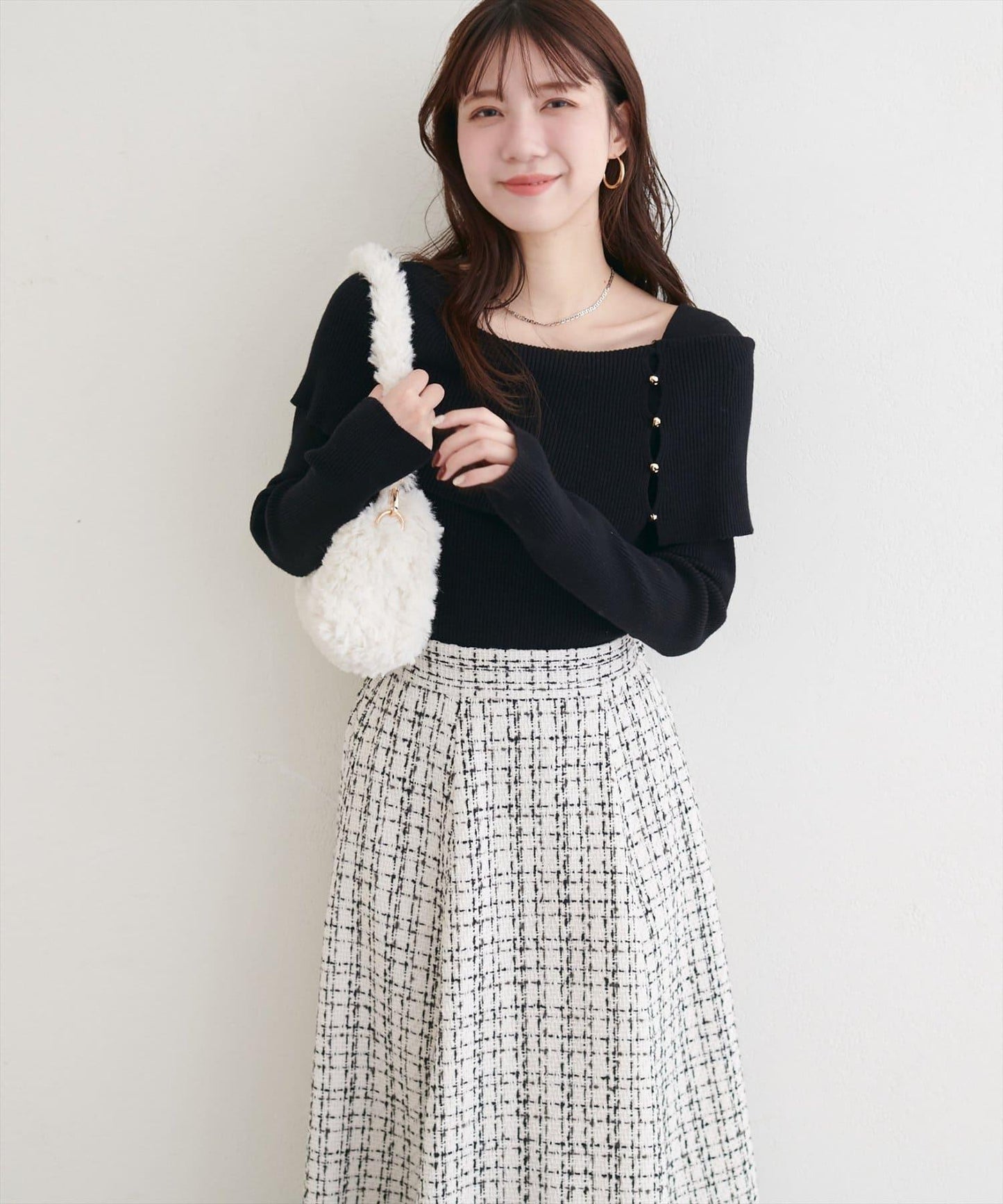 一字肩設計針織衫