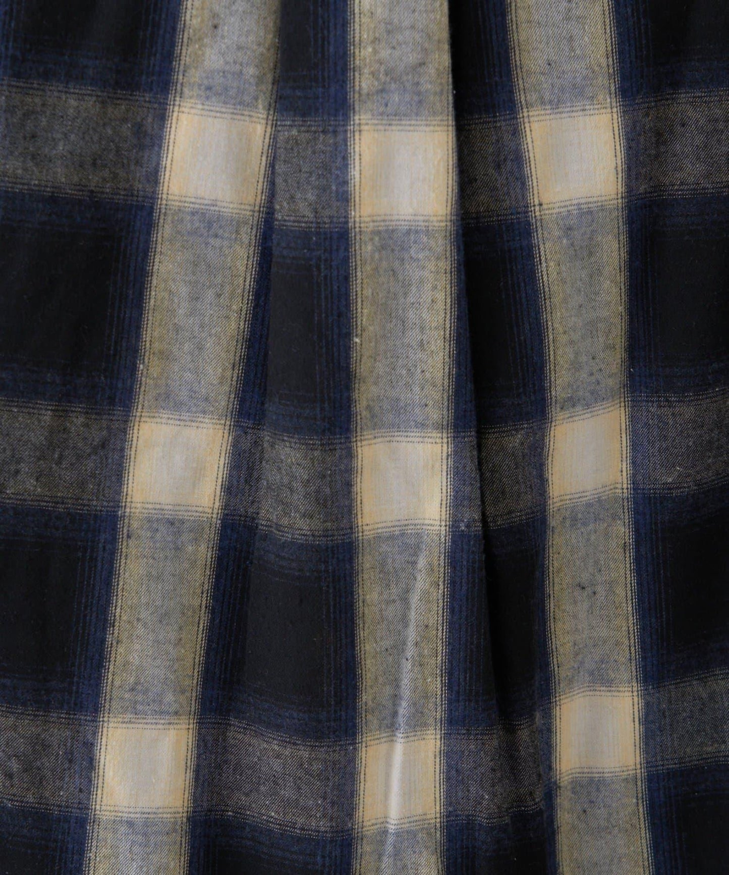 收腰格紋寬鬆襯衫