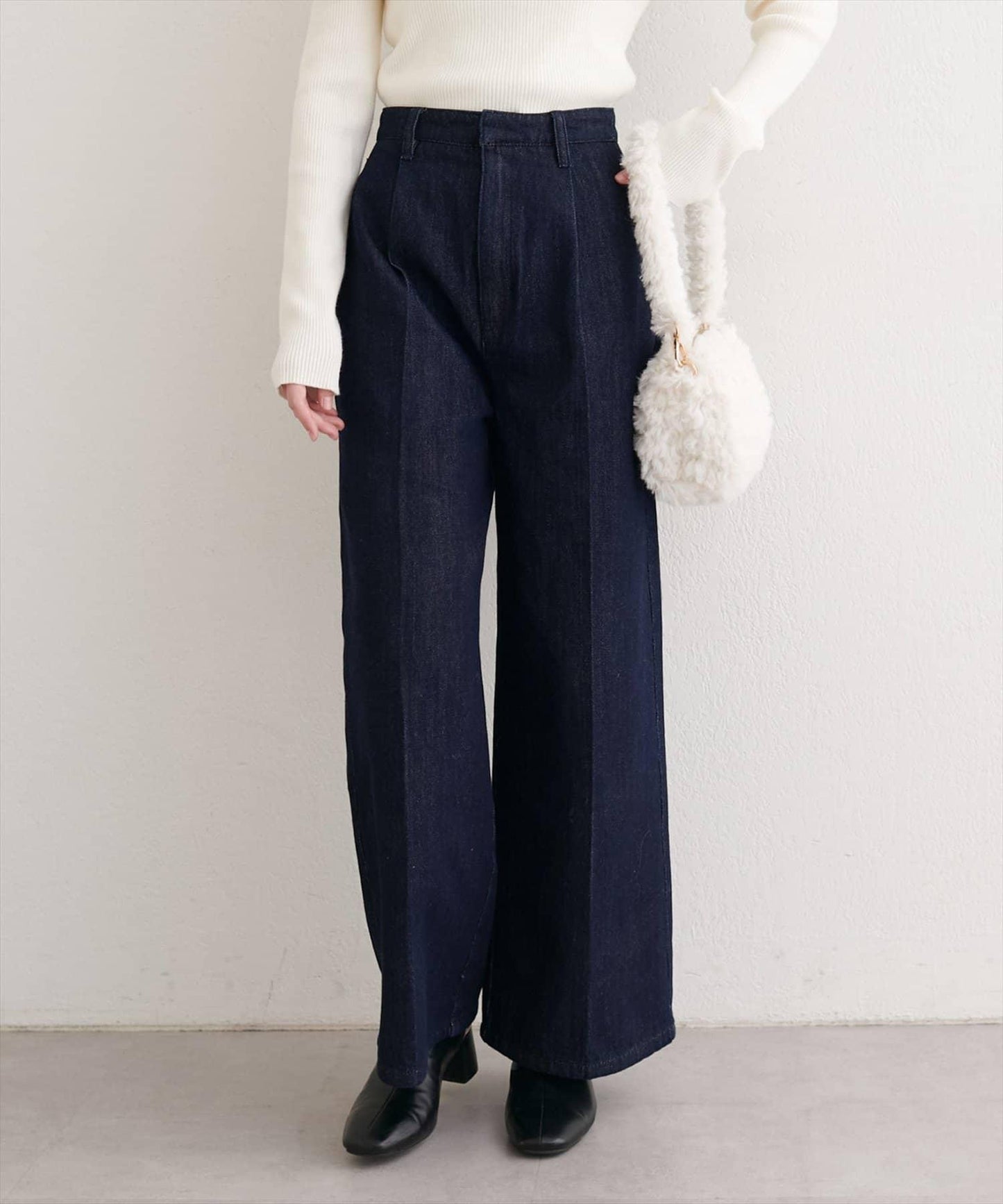 中縫壓線牛仔褲