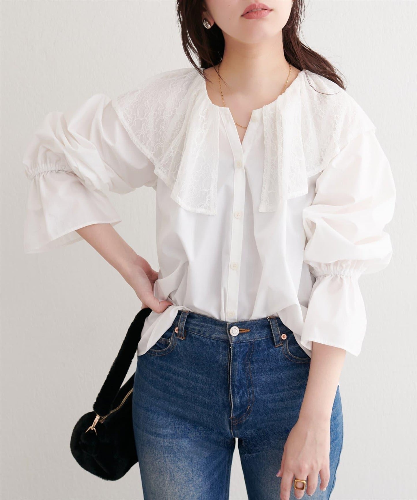 蕾絲斗篷領襯衫