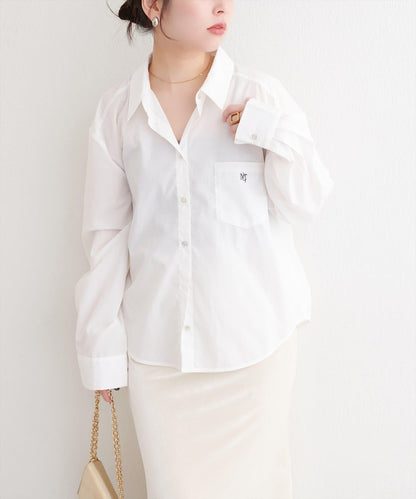 帶口袋刺繡寬鬆襯衫