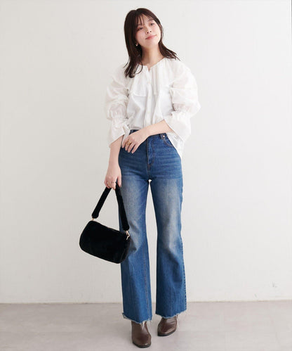 蕾絲斗篷領襯衫